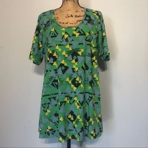 LulaRoe Short Sleeve Multi Colored Tee Size XL